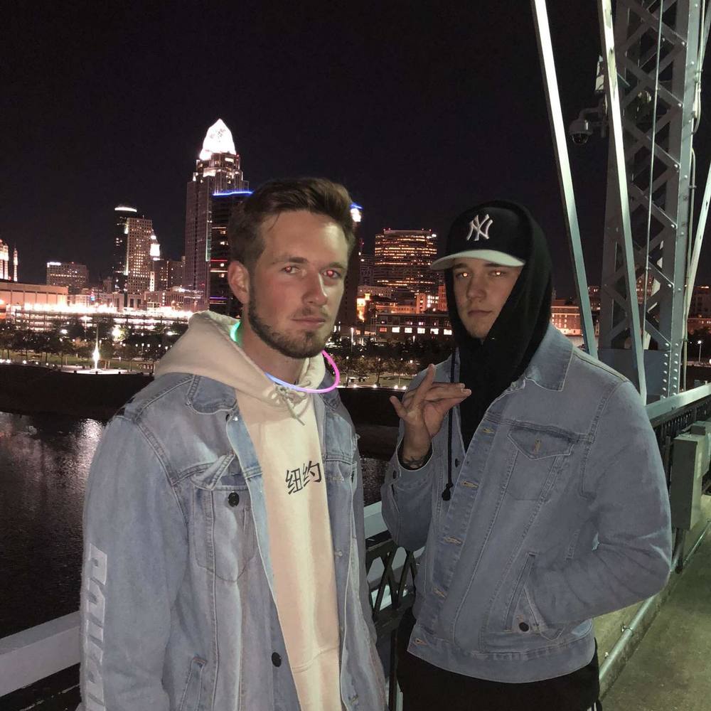 Meet your Posher, Branden